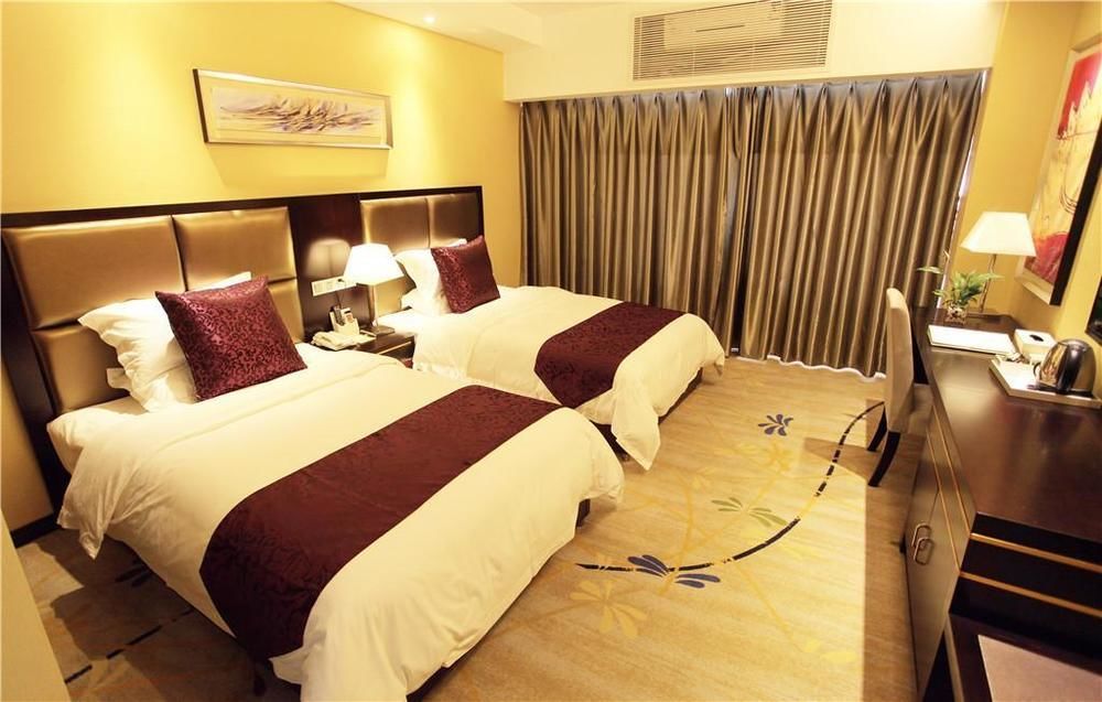 Yj Intl. Hotel Ta-mien-chen Екстериор снимка
